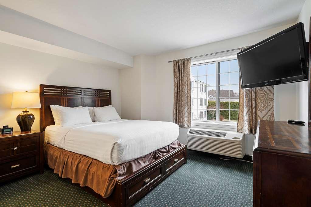 Charlevoix Inn & Suites Surestay Collection By Best Western Cameră foto