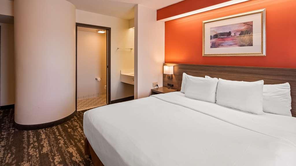 Charlevoix Inn & Suites Surestay Collection By Best Western Cameră foto