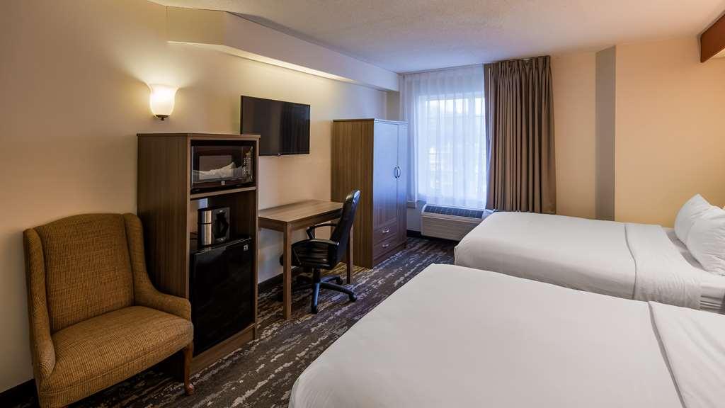 Charlevoix Inn & Suites Surestay Collection By Best Western Cameră foto